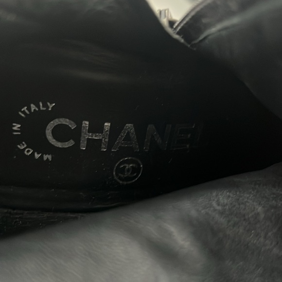 CHANEL ANKLE BOOTIES - Picture 10 of 10